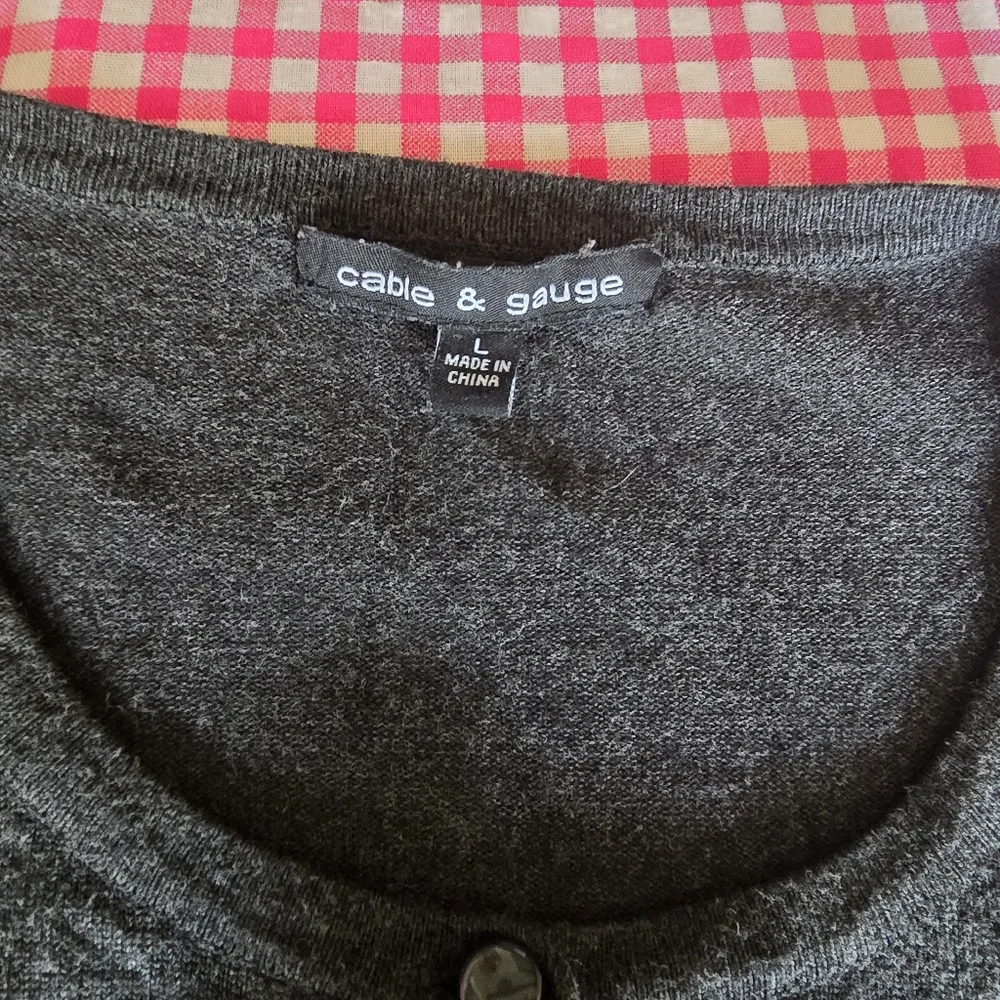 Cable & Gauge Button Down Sweater Sz L - Picture 5 of 6